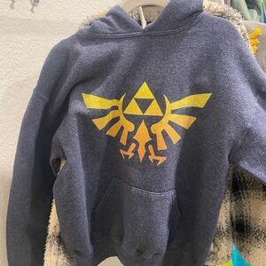 Kids size 6/7 small official Nintendo zelda hoodie